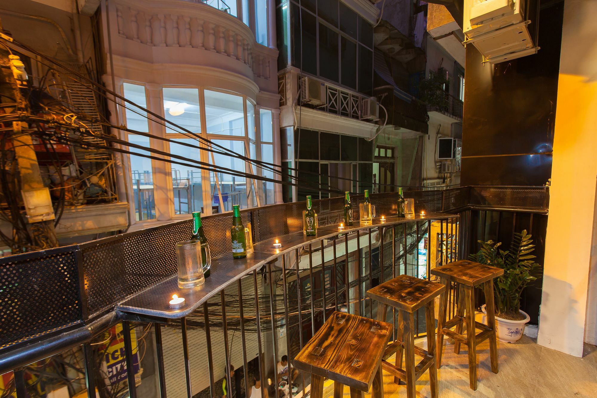 Luxury Backpakers Hotel Hanoi Eksteriør bilde